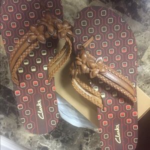 Clark flipflops this is 2 pairs for the price